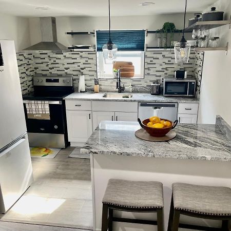 Cozy 1Br Apt In Elizabeth -10 Min To Ewr Airport & 30 Min To Nyc Apartment Exterior photo